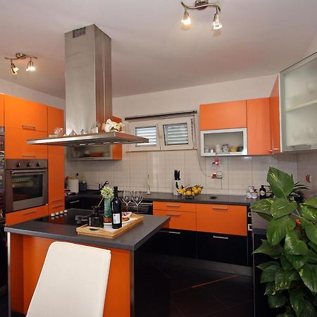 Apartment Petra Supetar Exterior foto
